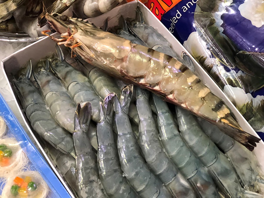 Tôm đông lạnh